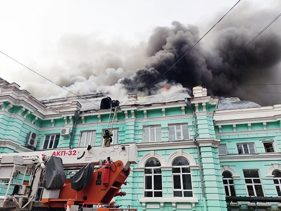 Пожар 2 апреля в Благовещенске в кардиохирургическом центре Амурской медицинской академии
