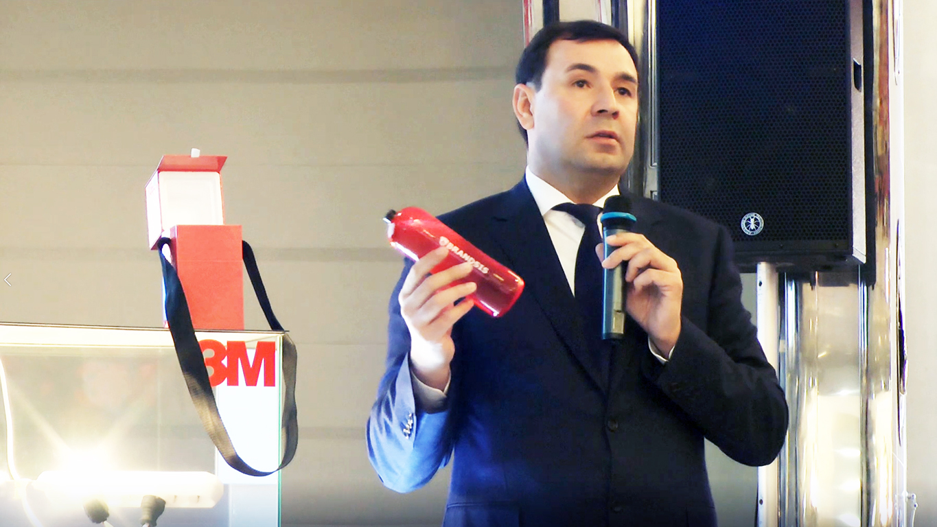 Демонстрация вбрасываемой огнетушащей капсулы БРАНДСИС® российского производства.