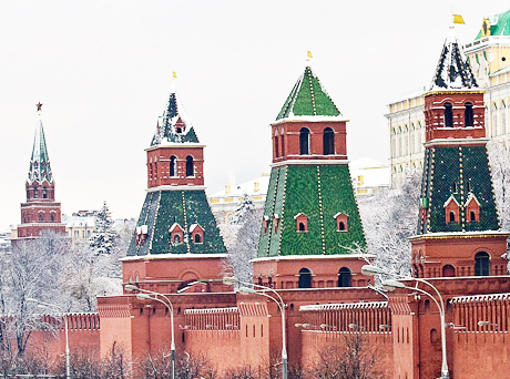 Вид на башни Кремля